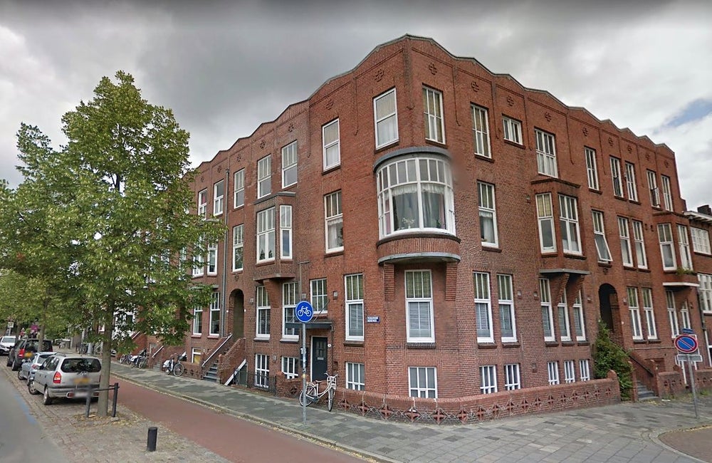 https://www.vandermeulenmakelaars.nl/wp-content/uploads/2026/05/64e60aab4d876_64e609f240612-groningenverlengdehereweg-b1c8_1-5.jpg